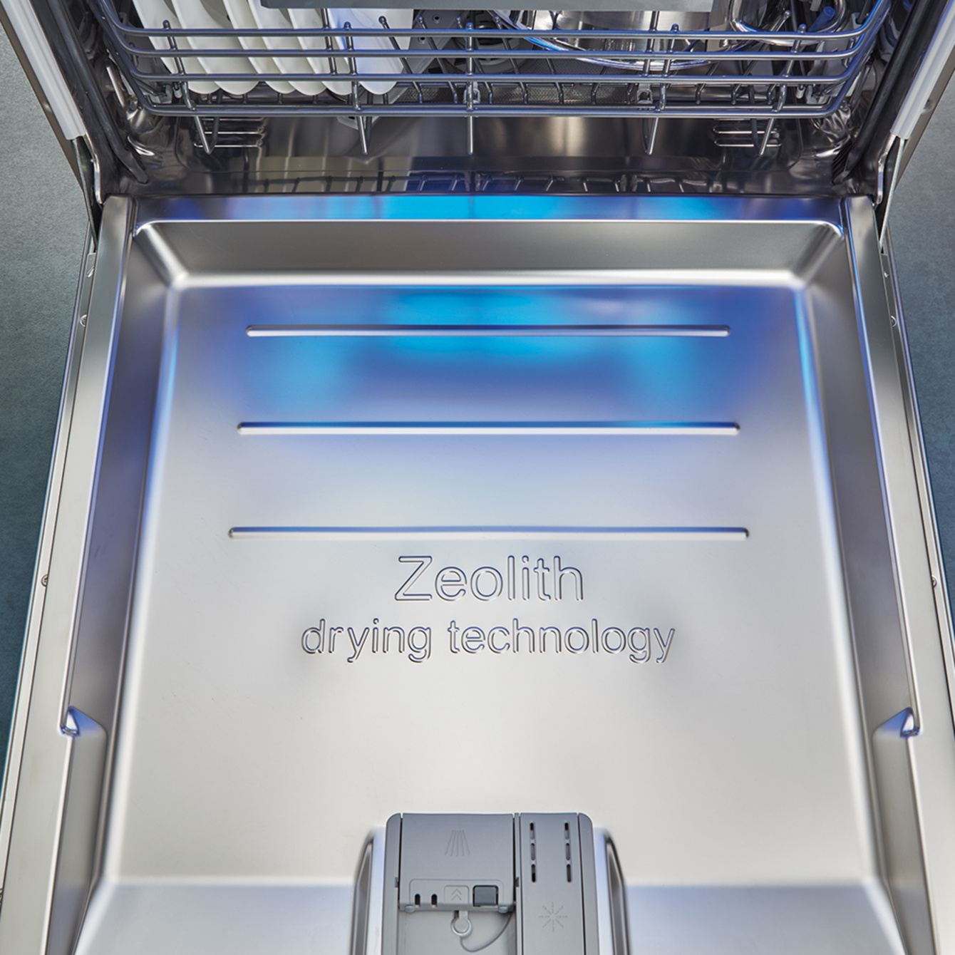 Zeolith Trocknen – Für glänzende Spülergebnisse bei Elektro Pönicke GmbH in Zeulenroda-Triebes