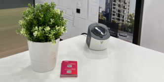 Revolution bei Elektro Pönicke GmbH in Zeulenroda-Triebes
