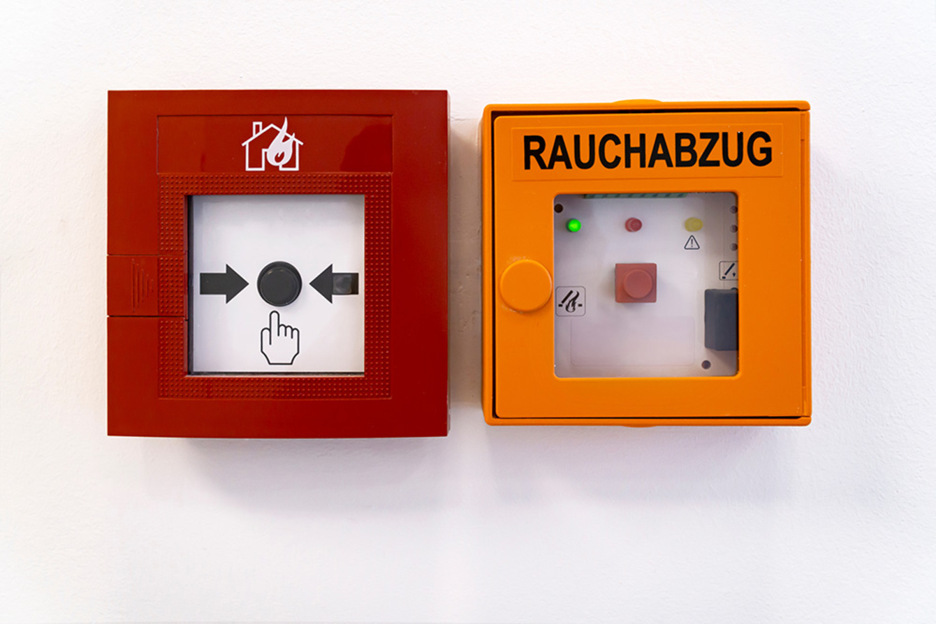 Rauchwärme­abzug bei Elektro Pönicke GmbH in Zeulenroda-Triebes